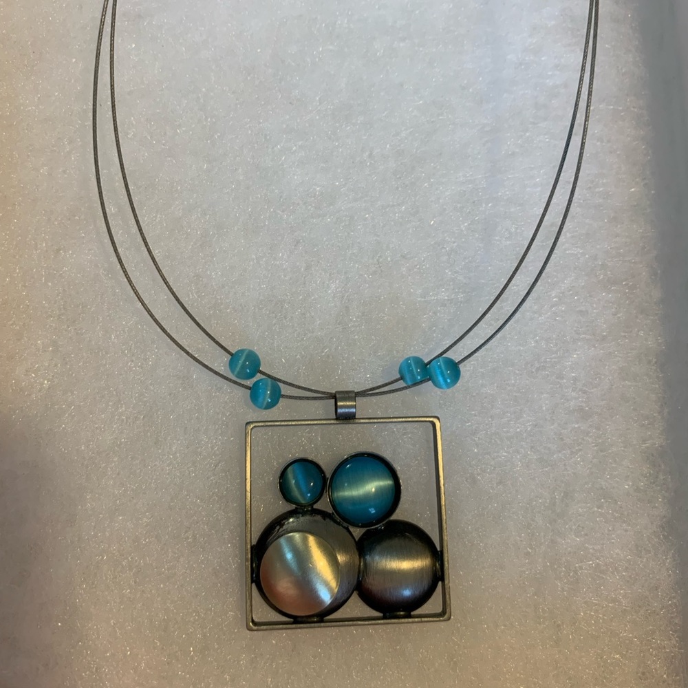 Christopher Poly Magnetic Necklace